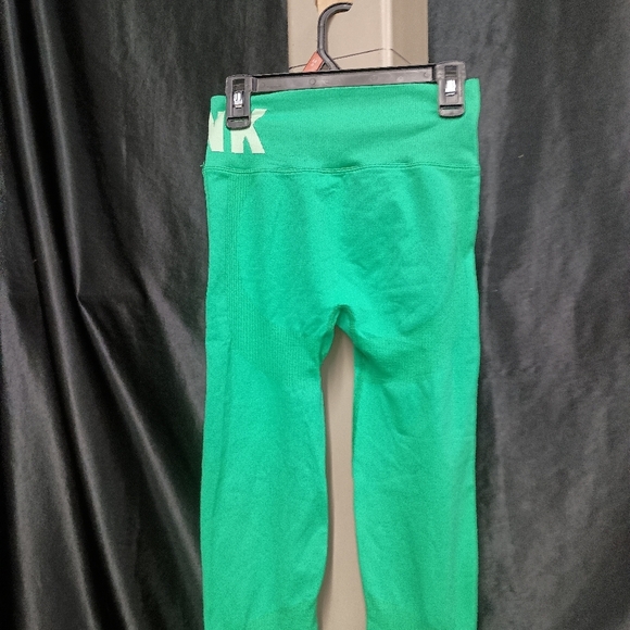 PINK Victoria's Secret Green Leggings Stretchy Form-Fitting - Picture 13 of 15